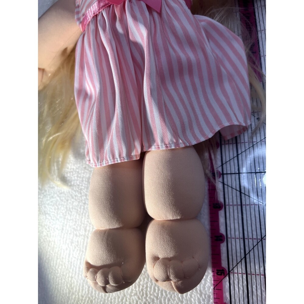 Vintage Cabbage Patch Kids Baby Doll Gold Hair Pink Dress 15-1/2'' - Picture 7 of 7